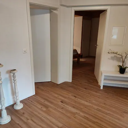 Charm - Two Bedrooms Frutigen