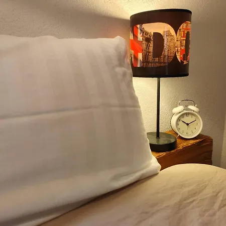 Charm - Two Bedrooms Apartment *